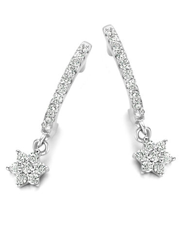 BB2A59 Naiomy Moments