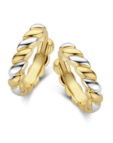 B2J58 Naiomy Moments