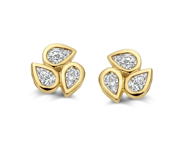 067129A Gouden oorhangers 18kt