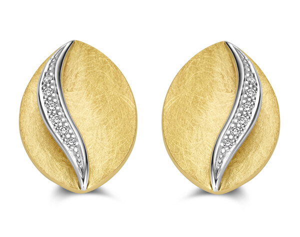 067239A Gouden oorhangers 18kt