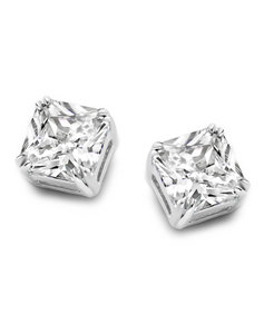 B1P03 Naiomy Moments