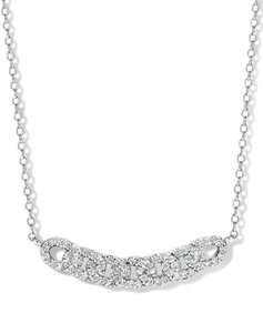 B2E52 Naiomy Moments